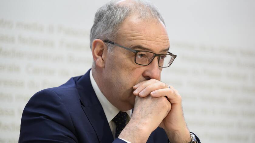 Bundesrat Guy Parmelin an einer Medienkonferenz ueber die Ukraine Krise, am Freitag, 4. Maerz 2022 in Bern. (KEYSTONE/Anthony Anex)