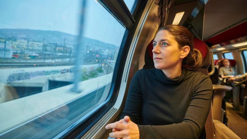 Regula Buehrer Fecker, Werberin, aufgenommen am 15. November 2017 im Zug in Zuerich. (KEYSTONE/René Ruis)