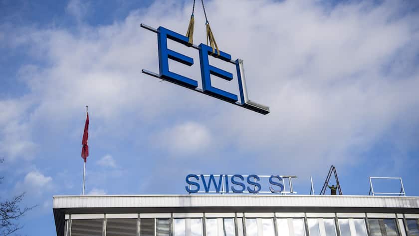 Überlebt Swiss Steel? Swiss Steel: Das alte Logo wurde 2021 entfernt und durch ein neues ersetzt.