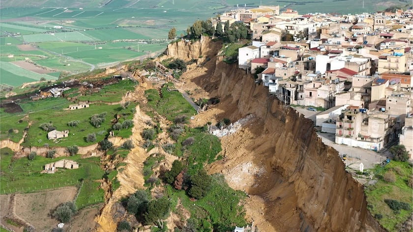 Abbruchkante in Niscemi