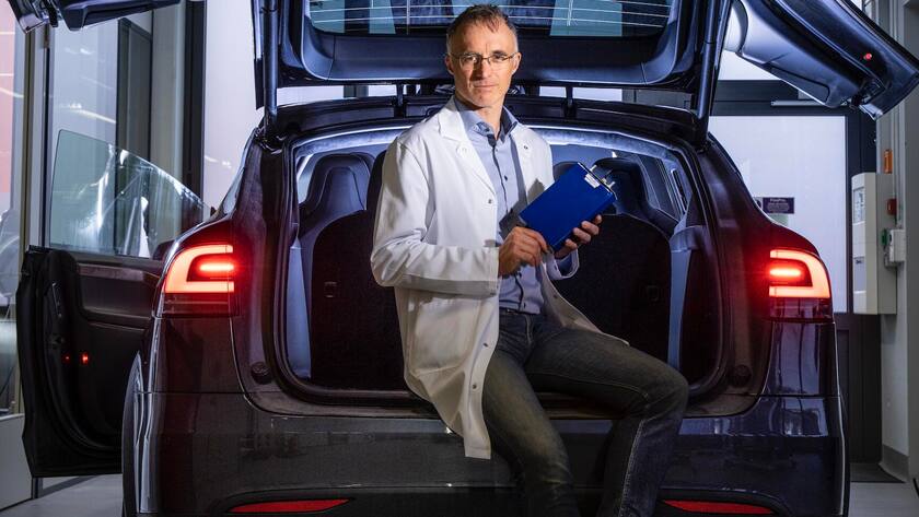 «Elektroautos werden künftig mehr Power haben», sagt Andreas Hutter. Ein Tesla wird von etwa 8000 Batteriezellen angetrieben.