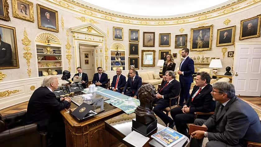 <p>Ringen um Zölle: Donald Trump und die sechs Schweizer im Oval Office.</p>