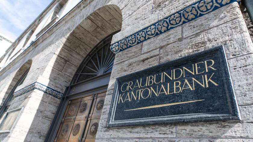 Hauptsitz der Graubündner Kantonalbank (GKB) am Churer Postplatz