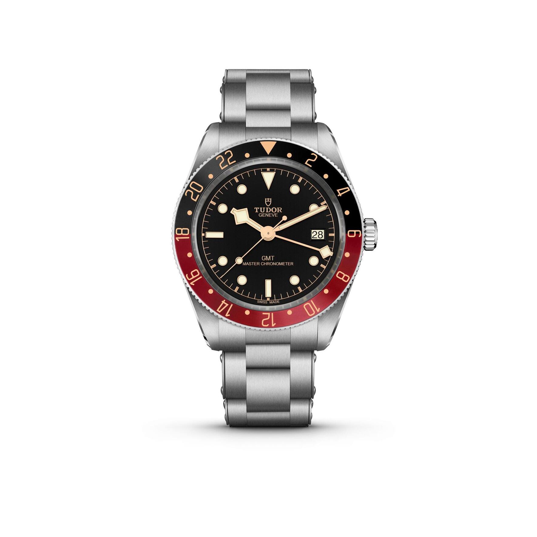 Tudor: Gehäuse und Armband der Automatikuhr Black Bay 58 GMT in Edelstahl sind mit mit einer beidseitig drehbaren Lünette in Rot und Schwarz kombiniert. Fr. 4300.–