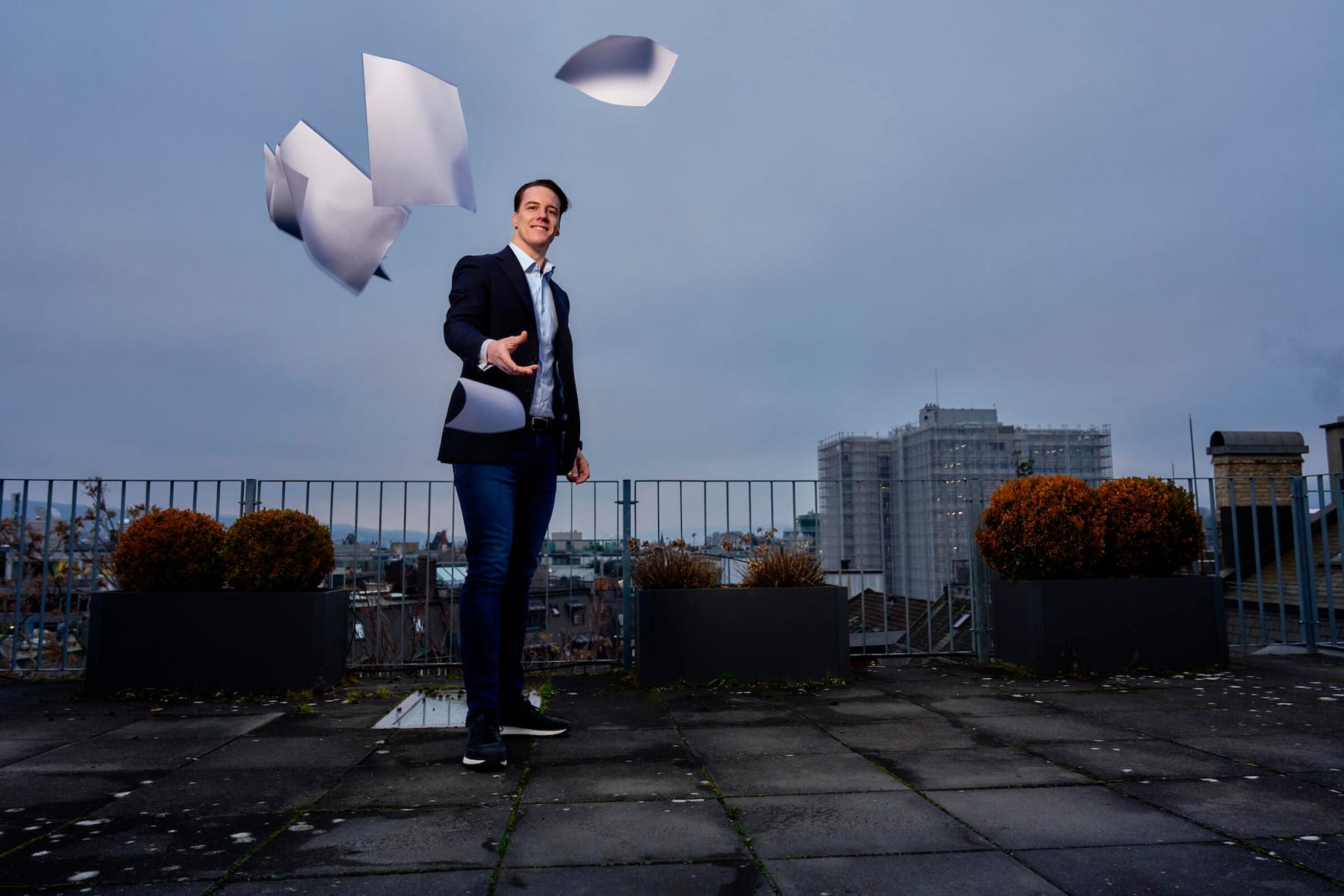 Florian Rümmelein hat den Anlageprozess digitalisiert. Die Algos entscheiden ohne Emotion. Das macht sich im Ergebnis positiv bemerkbar: Algos machen ihren Job sehr gut.