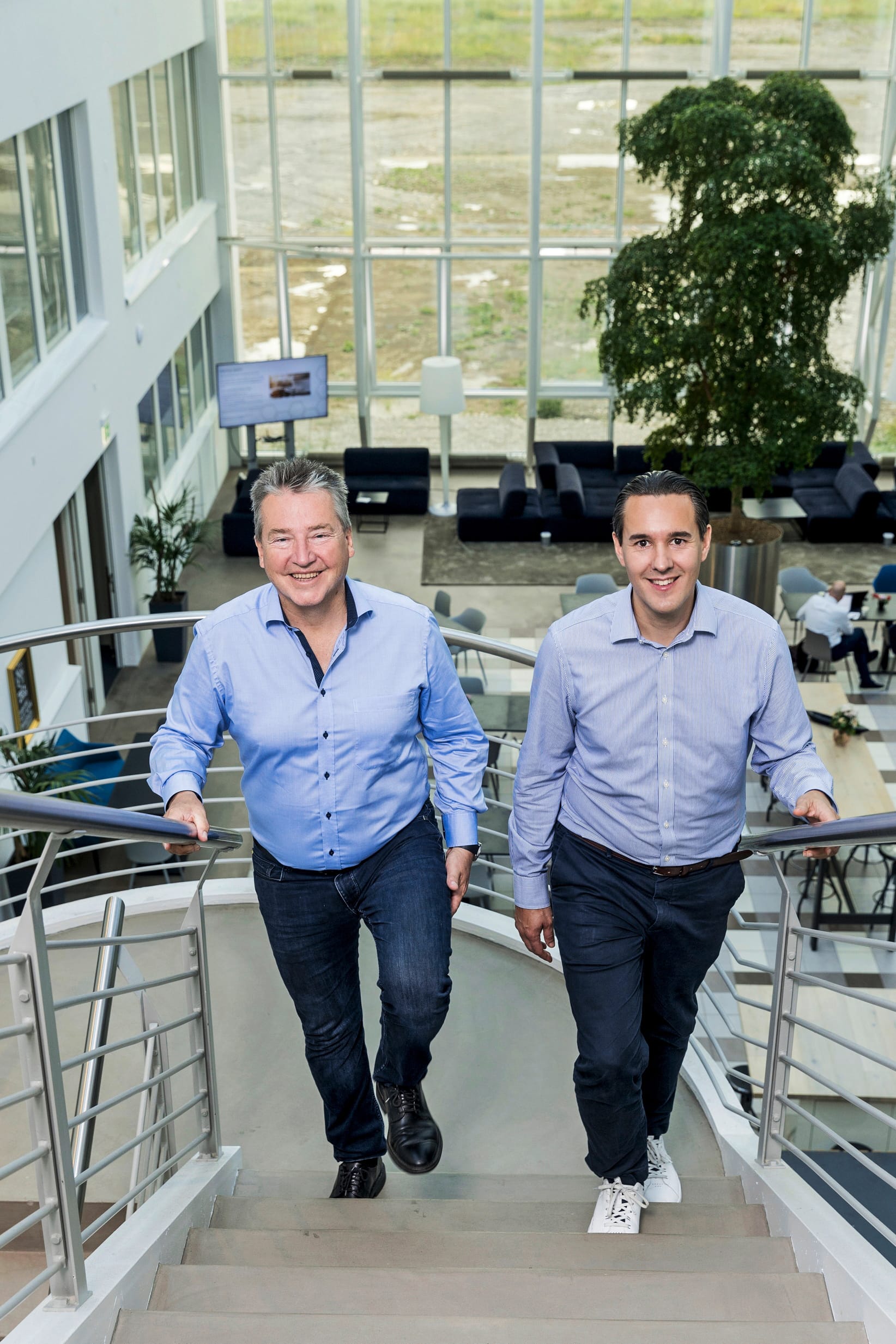 Schillig (links) und Steiner erhalten bei Venture Kick rund 850 Bewerbungen pro Jahr. Das sind Businessideen aus Schweizer Universitäten, die in einem Startup umgesetzt werden sollen.