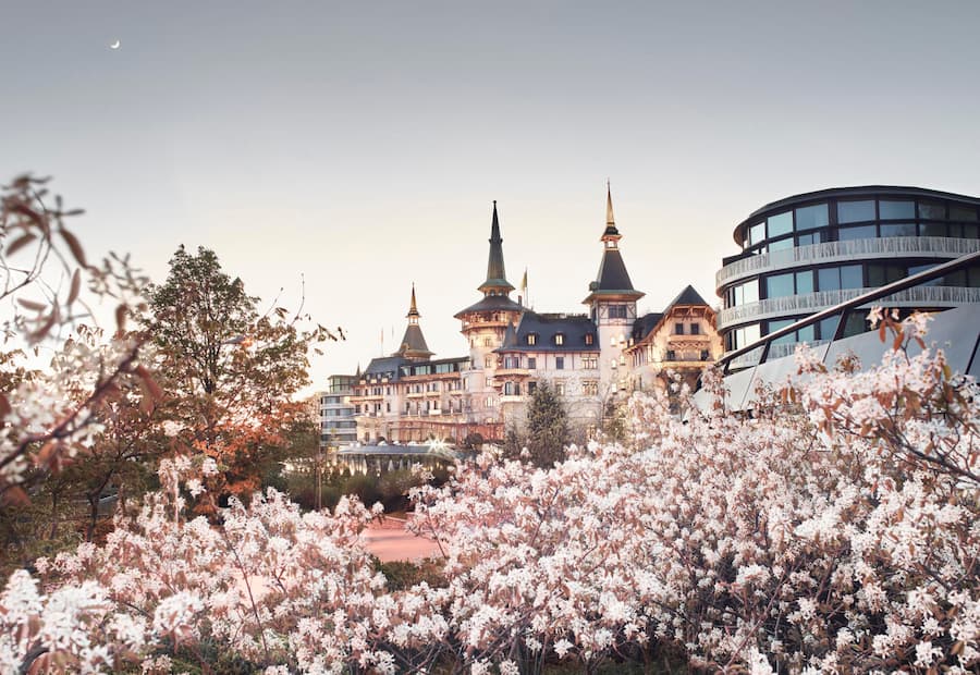 The_Dolder_Grand_exterior_spring_2.tif Aussenansicht The Dolder Grand Zuerich Zürich, 5.2.2018 HO via Hotel