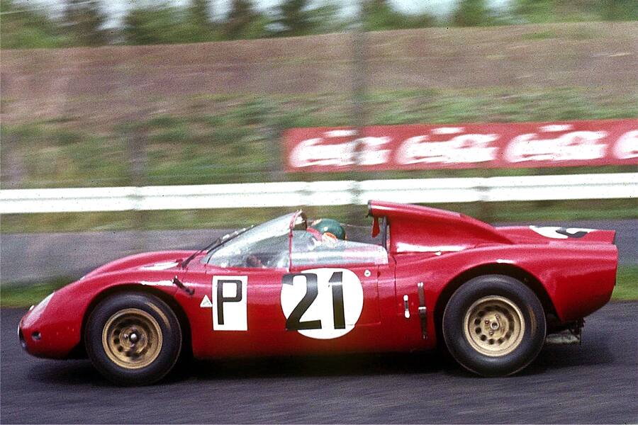 Alfa Romeo 33 am 1000-Kilometer-Rennen auf dem Nürburgring: Ende der 1960er Jahre wurden 18 Stück gebaut, Preis heute: über 10 Millionen Franken
