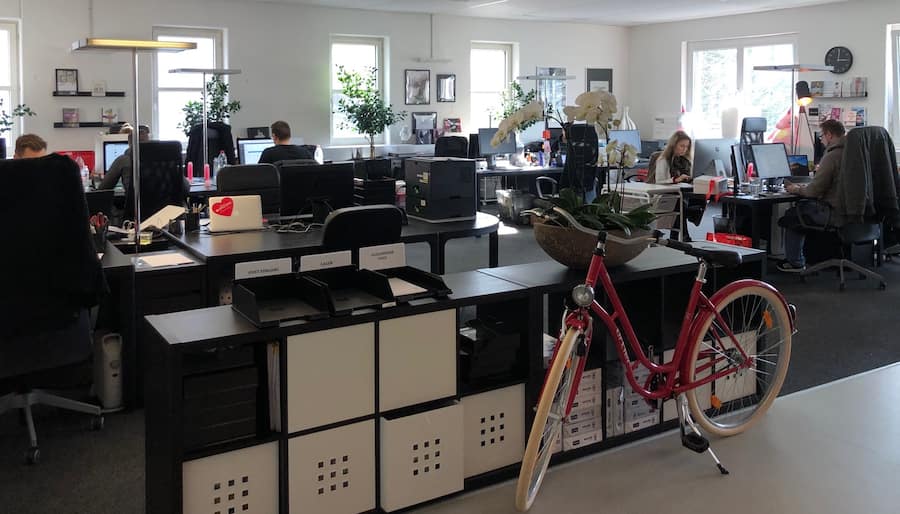 Blick in das Büro von Amorana