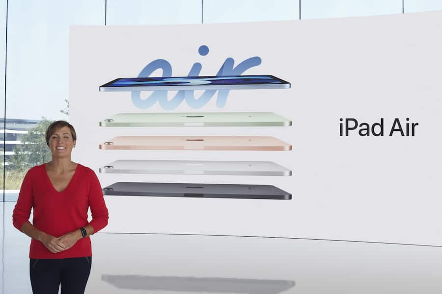 Laura Legros, Vice Präsident Hardware Design, präsentiert das iPad Air.