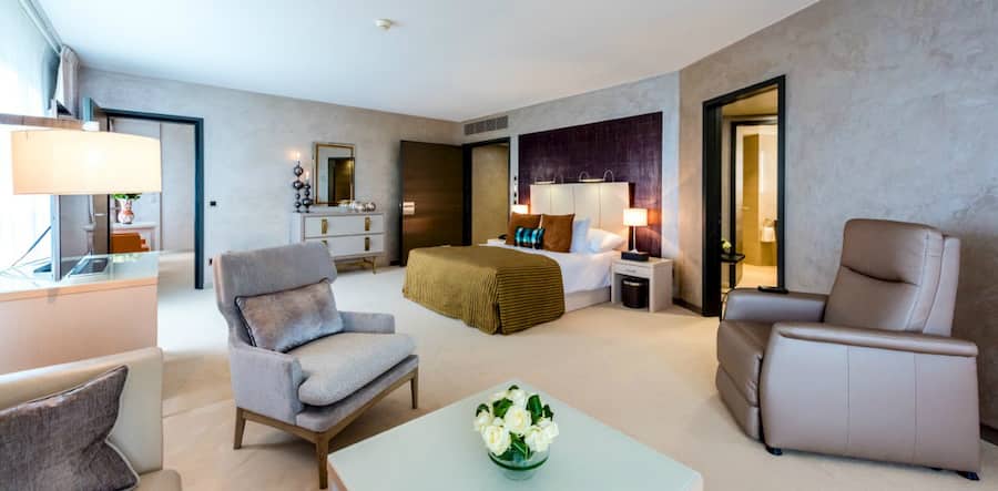 Clinique Genolier Suite