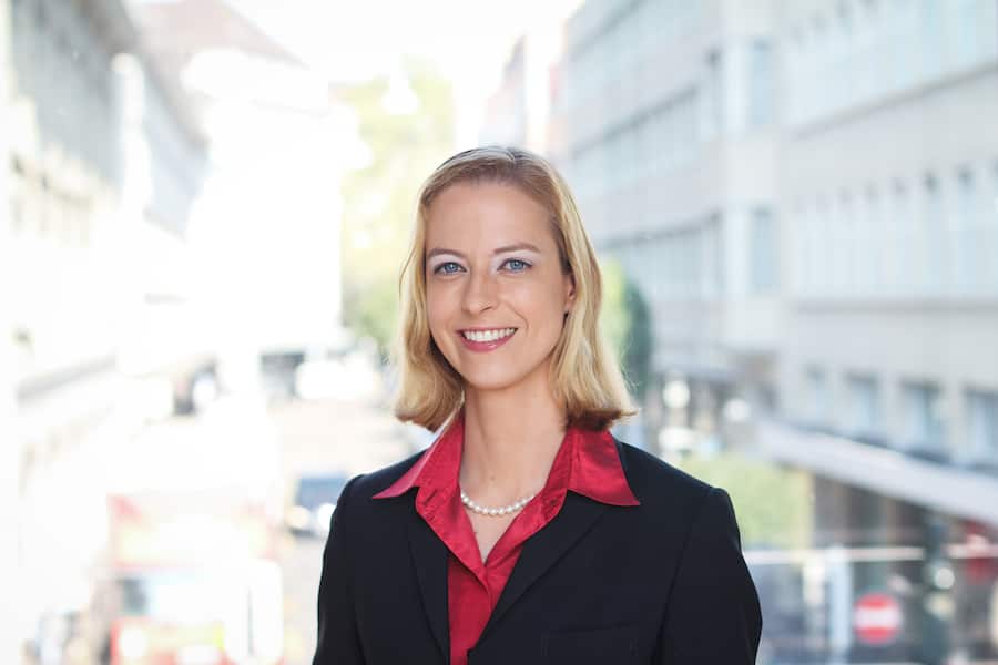 Dr. Veronica Weisser