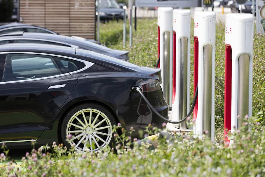 Tesla at a high-powered supercharger station in Dietlikon