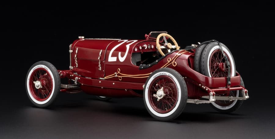 <p>Mercedes-Benz Zweiliter-Targa-Florio: 1924 galt der Targa Florio als hochmoderner Rennwagen. Beim gleichnamigen Wettbewerb gewann Mercedes dreimal und schrieb damit Renngeschichte.</p>