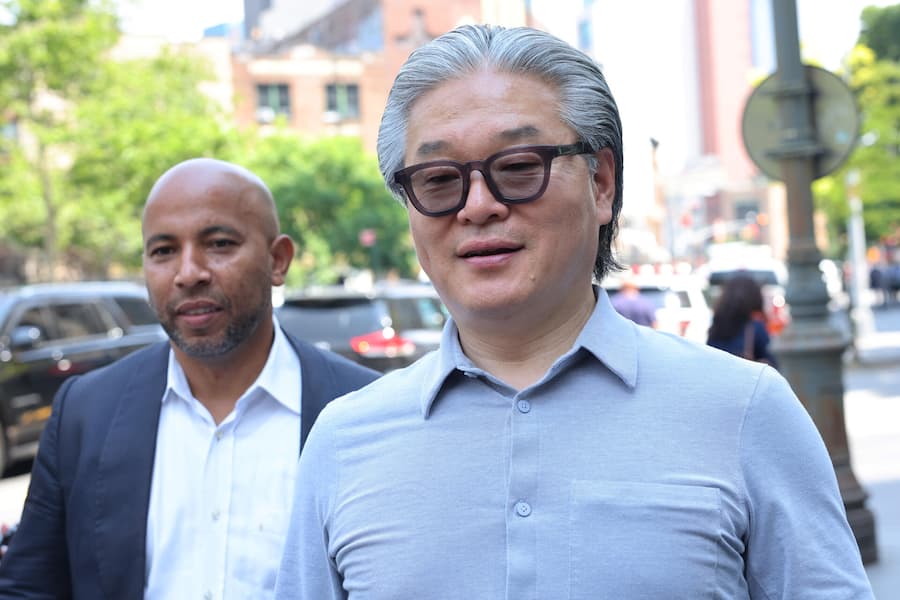 <p>Der Archeos-Gründer hat sich an den Aktienmärkten verspekuliert – und soll dabei seine Kunden belogen haben.</p>