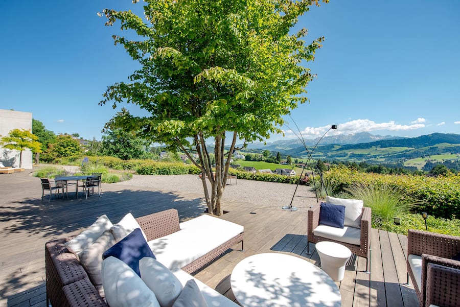 <p>Der Beton-Palast am exklusiven Sonnenhang in Teufen AR ist noch immer auf dem Markt.</p>