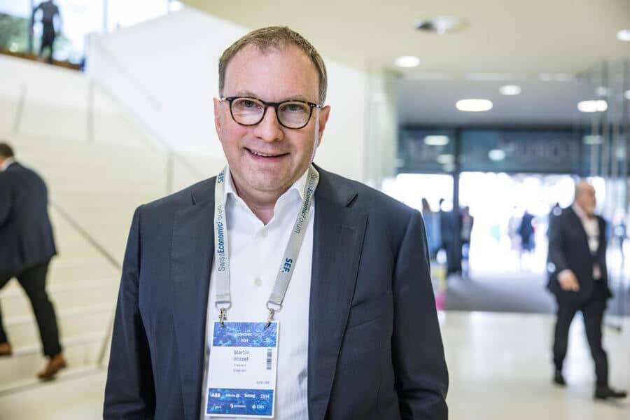 <p>Martin Hirzel am Swiss Economic Forum: Er setzt sich für die Verbindung von Wirtschaft und Militär ein.</p>