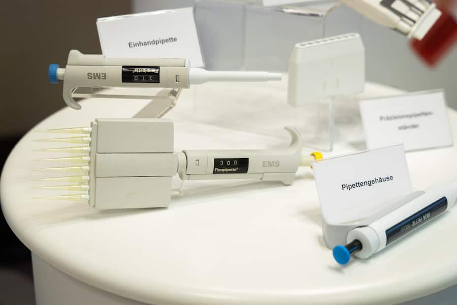 <p>Neben dem Automobilbereich ist Ems auch im Industriebereich tätig.</p>