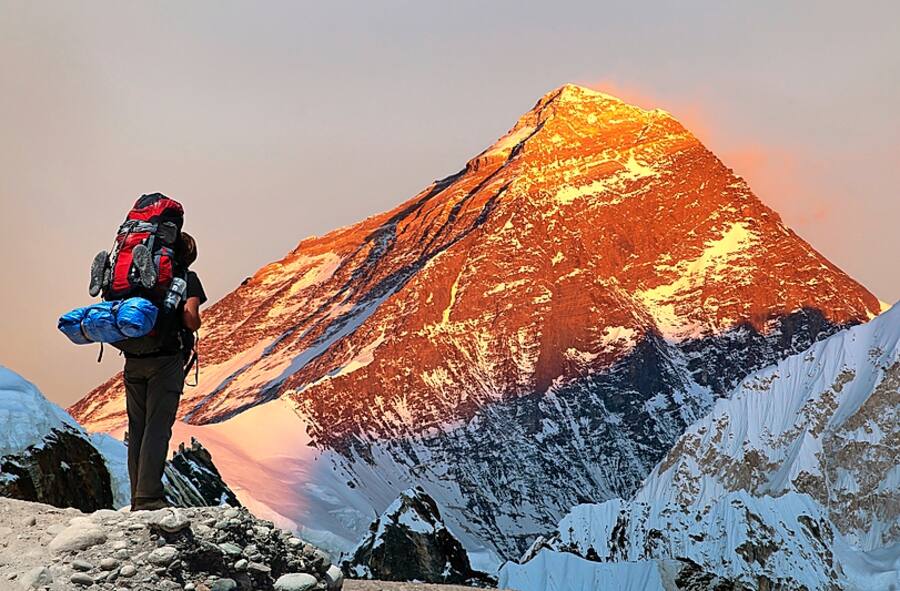 <p>Die Low-Budget-Destination Nepal teilt sich mit China den Mount Everest, den höchsten Berg der Welt. Und auch sonst hat das Land viel zu bieten.</p>