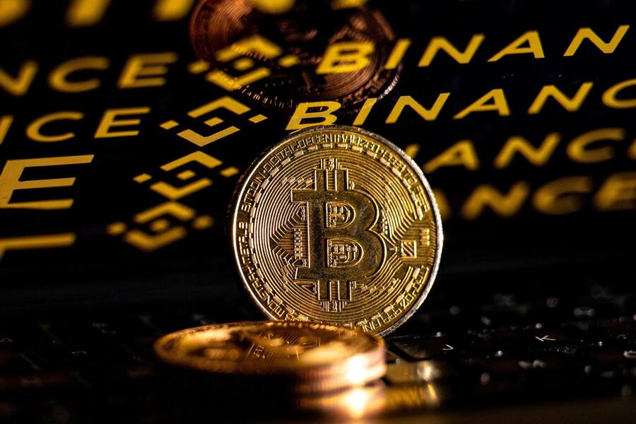 <p>Eine Kooperation von Trumps Krypto-Unternehmen mit einem staatlich unterstützen Kryptofonds aus den Emiraten, zwecks Investitionen bei Binance (Bild), steht besonders im Fokus.</p>