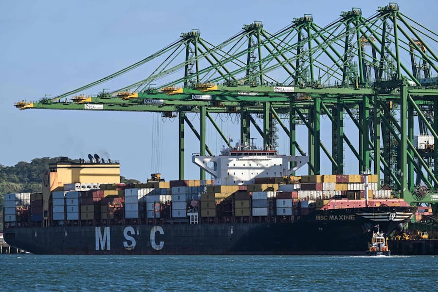 <p>Li hatte kürzlich zwei Häfen am Panamakanal an amerikanische Firmen verkauft.</p>