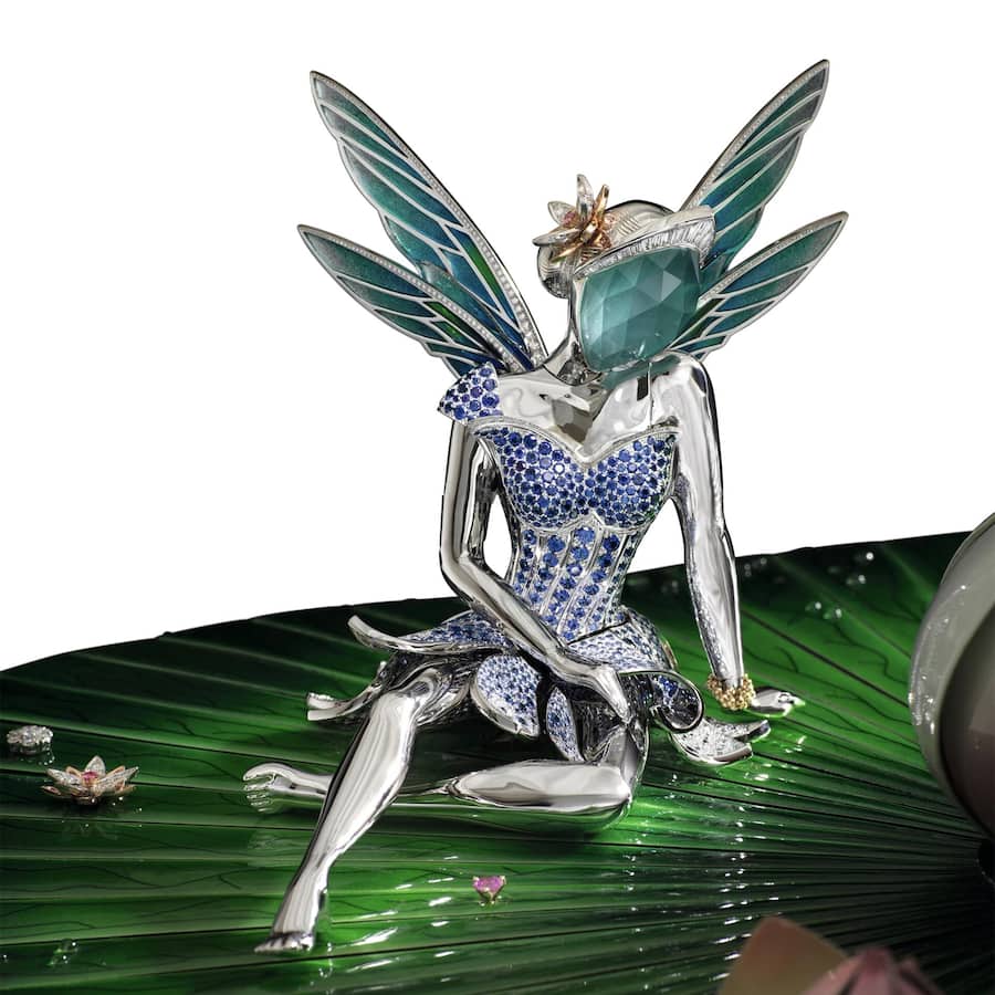 <p>Poesie und Zeitanzeige: Auf dem Automaten Fée Ondine von Van Cleef & Arpels erwacht eine Fee mit anmutigen Bewegungen zum Leben.</p>