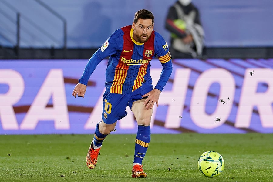 ESP: Real Madrid FC Barcelona, Barca La Liga Santander. Lionel Messi of FC Barcelona during the La Liga match between Real Madrid and FC Barcelona played at Alfredo Di Stefano Stadium on April 10, 2021 in Madrid, Spain. Copyright: xRubenxAlbarranx/xPRESSINPHOTOx RA_210410_050