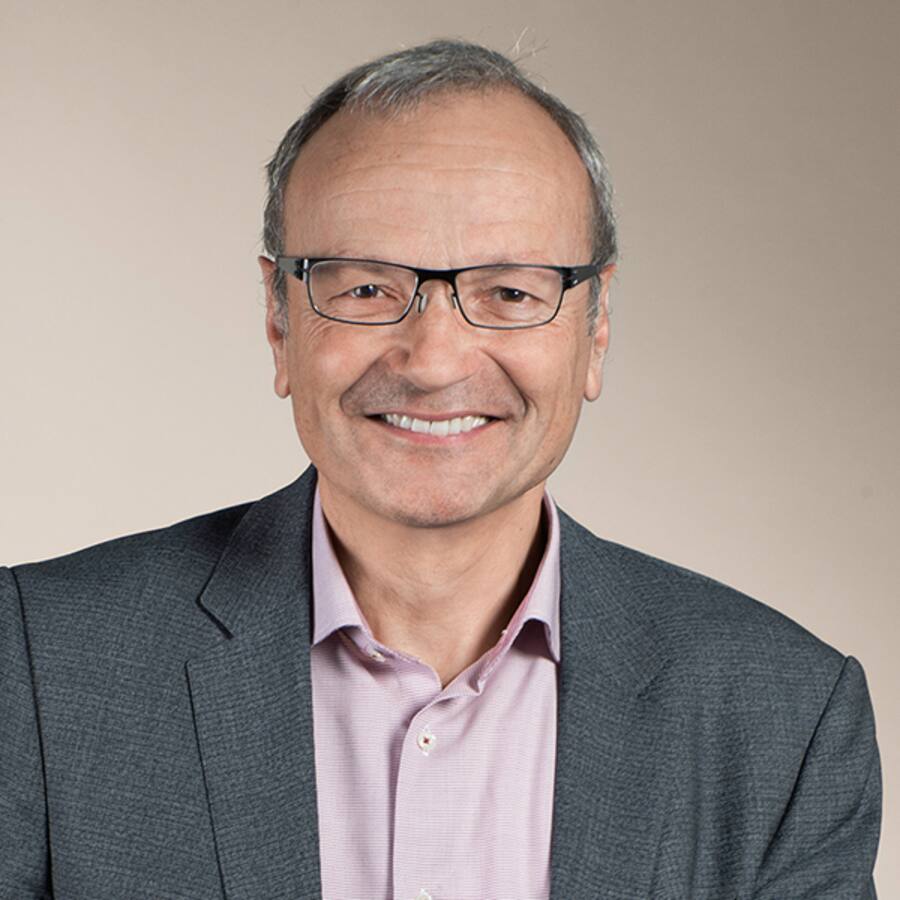 Berater und Dozent am Zentrum Human Resources, Development & Sportpsychologie am IAP Institut für Angewandte Psychologie der Zürcher Hochschule für Angewandte Wissenschaften ZHAW