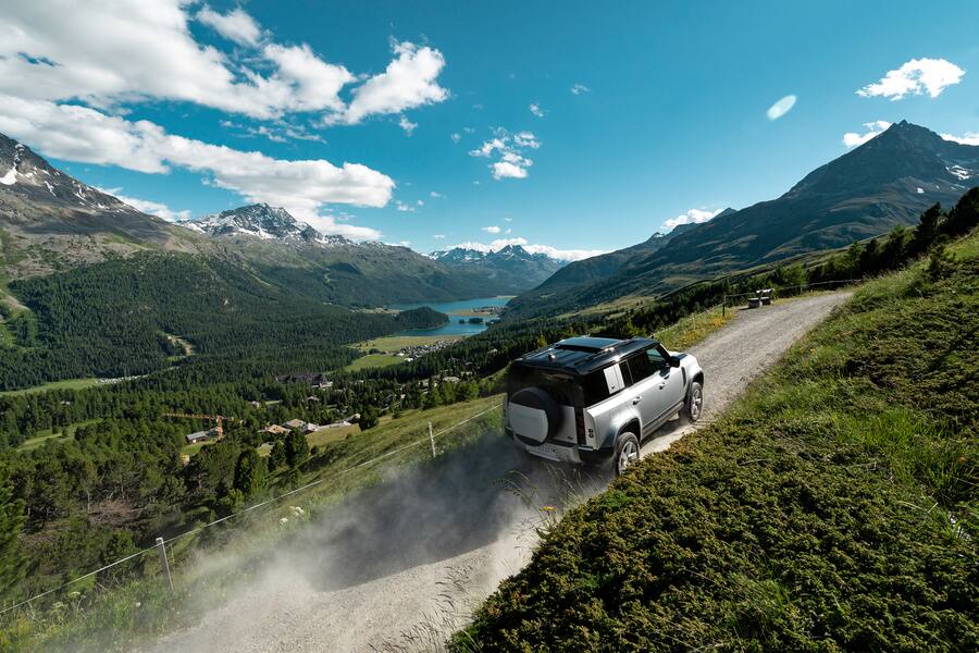 Land Rover Defender, 2020