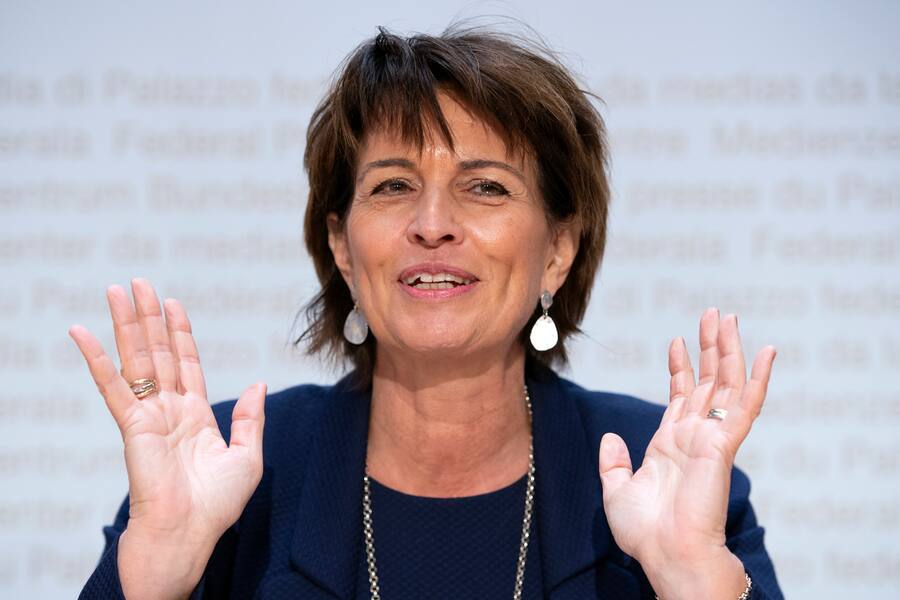 Bundesraetin Doris Leuthard spricht an der Medienkonferenz