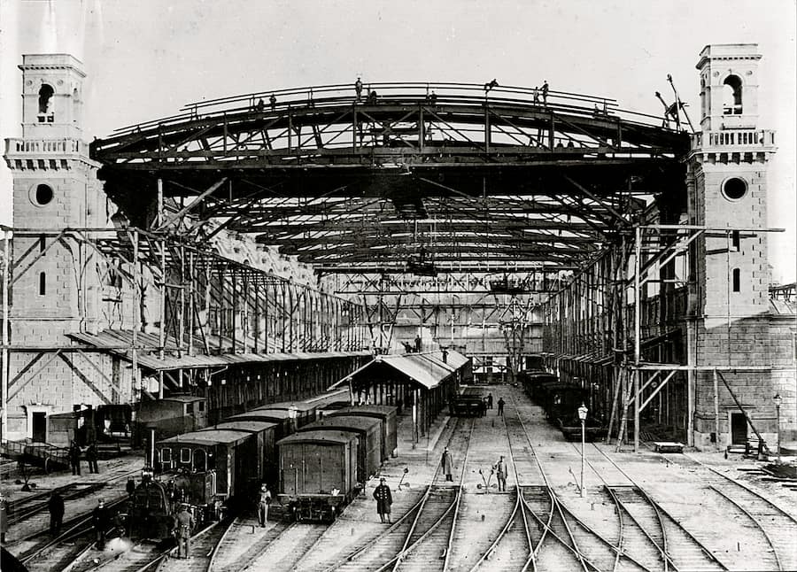 Bahnhofshalle in ZA 1/4rich anno 1867