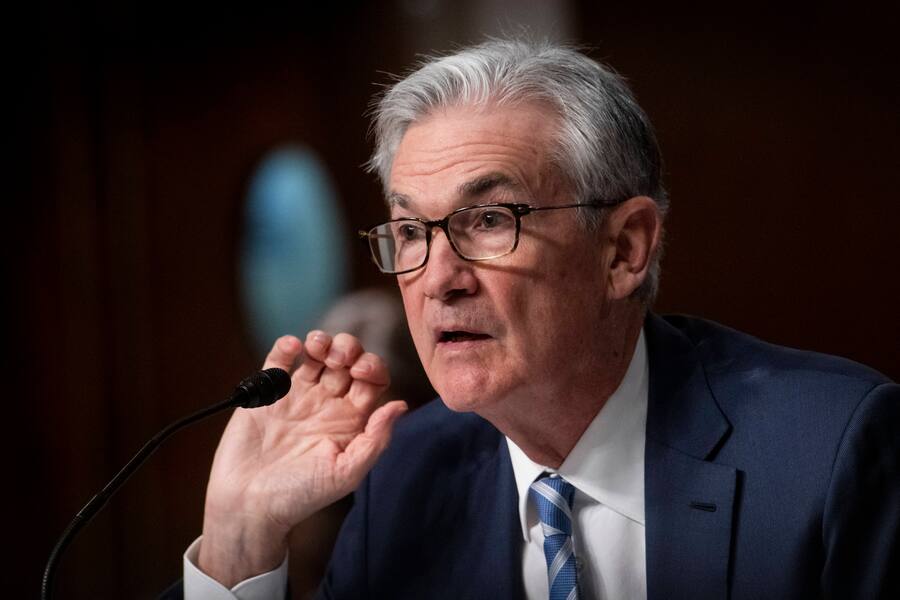 November 30, 2021, Washington, District of Columbia, USA: Jerome H. Powell, Chairman, Board of Governors of the Federal Reserve System appears before a Senate Committee on Banking, Housing, and Urban Affairs hearing to examine CARES Act oversight of Treasury and the Federal Reserve, focusing on building a resilient economy, in the Dirksen Senate Office Building in Washington, DC, Tuesday, November 30, 2021 Washington USA - ZUMAs152 20211130_zaa_s152_029 Copyright: xRodxLamkeyx