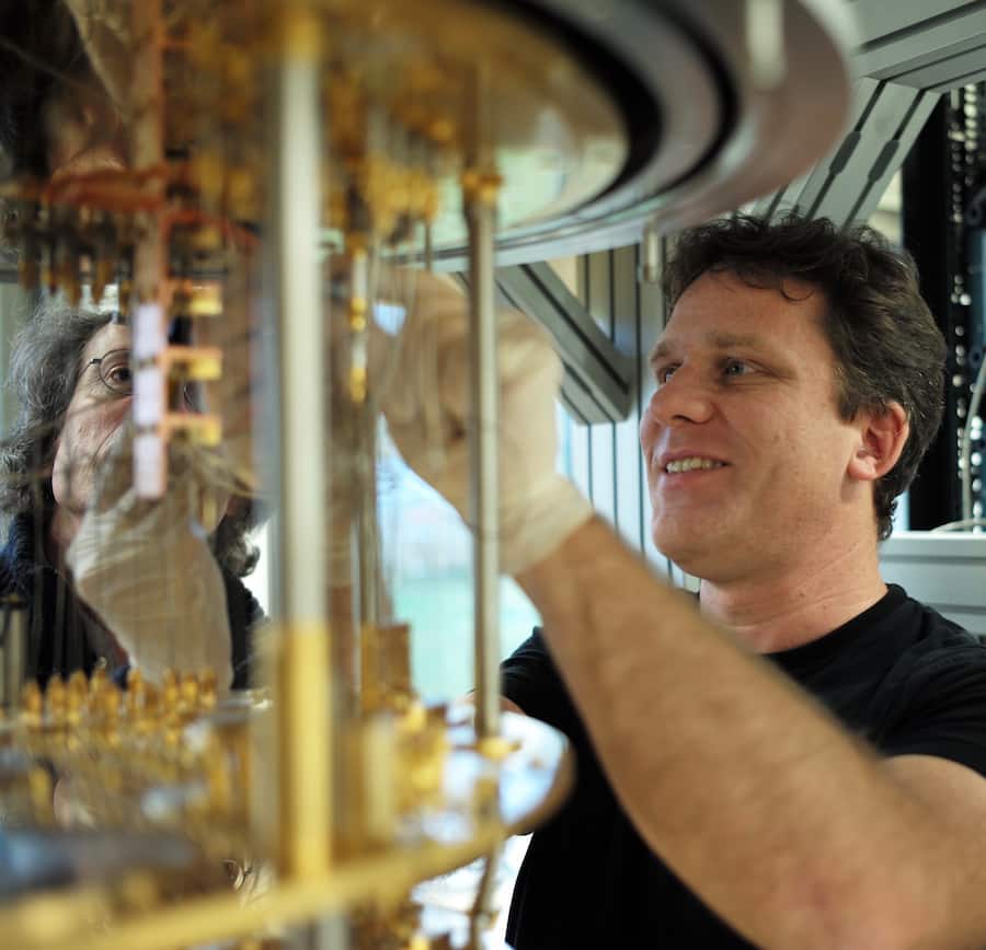 Einer der Köpfe hinter dem Schweizer Quantencomputer: Andreas Fuhrer