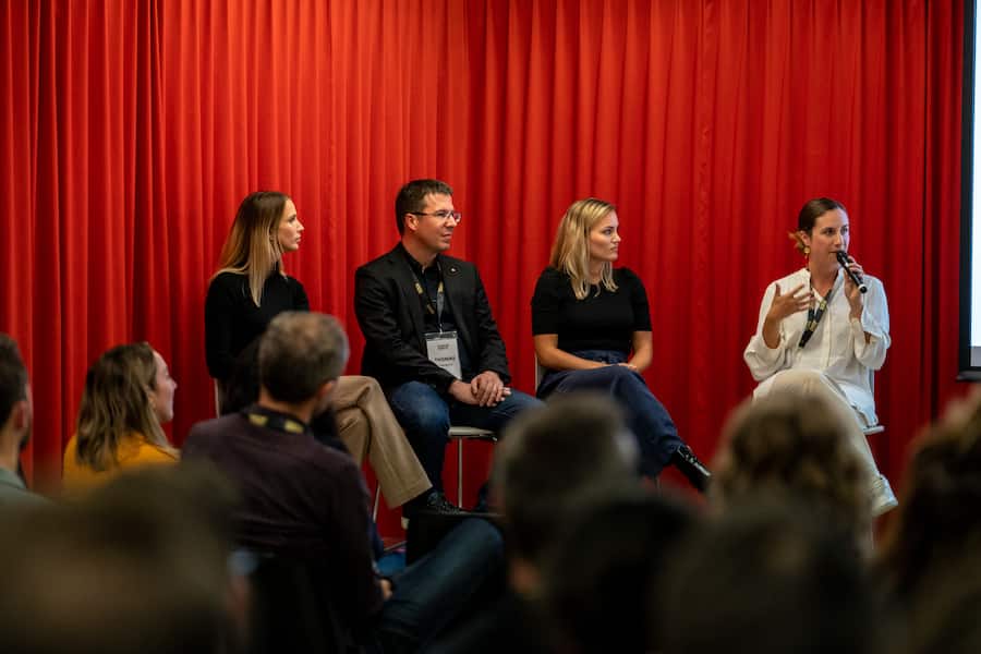 Isabelle Siegrist moderiert an den Startupnights