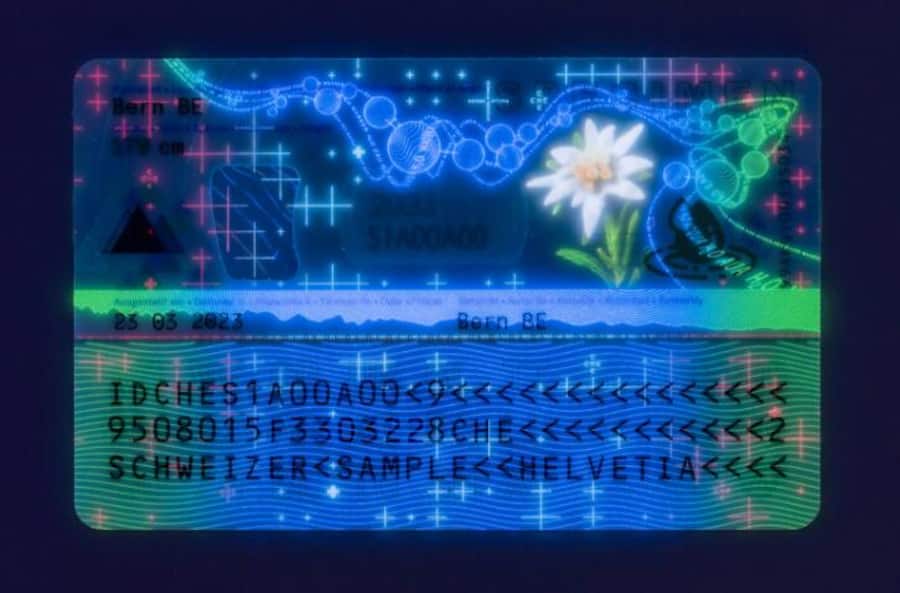 Die verstärkten Sicherheitsmerkmale werden vor allem unter UV-Licht sichtbar.