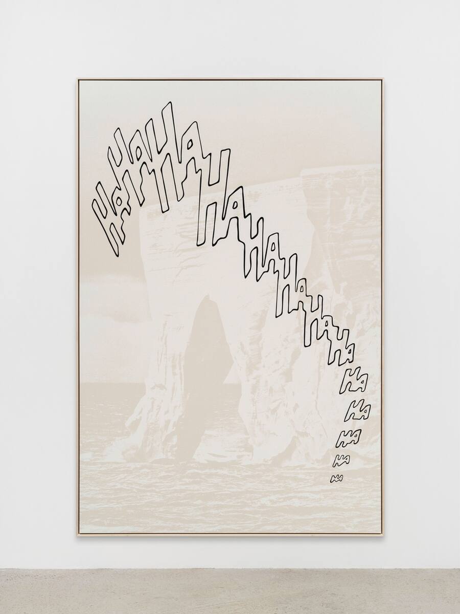 Claudia Comte, «A Large Tabular Iceberg Floating in Antarctica (Hahaha Painting)», 2022, Digital-Print und Acryl auf Leinwand, 244 × 163 cm.