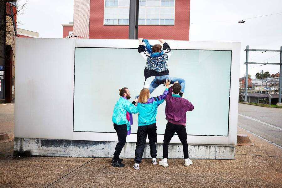 Britta Liv Müller zeigt ihre Performance beim Kunstkasten in Winterthur.