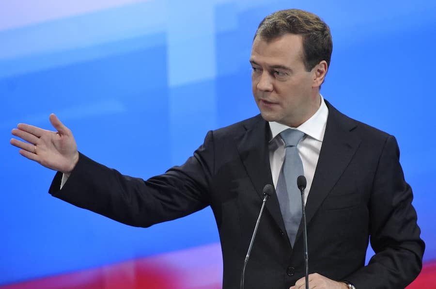 Dimitri Medwedew spricht an einer Medienkonferenz zum Skolkowo Innovationszentrum im Jahr 2011.