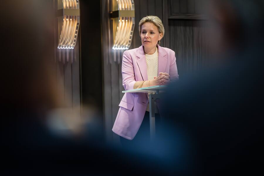 Ladina Heimgartner ist Mitglied des Group Executive Boards der Ringier AG sowie CEO von Ringier Medien Schweiz.