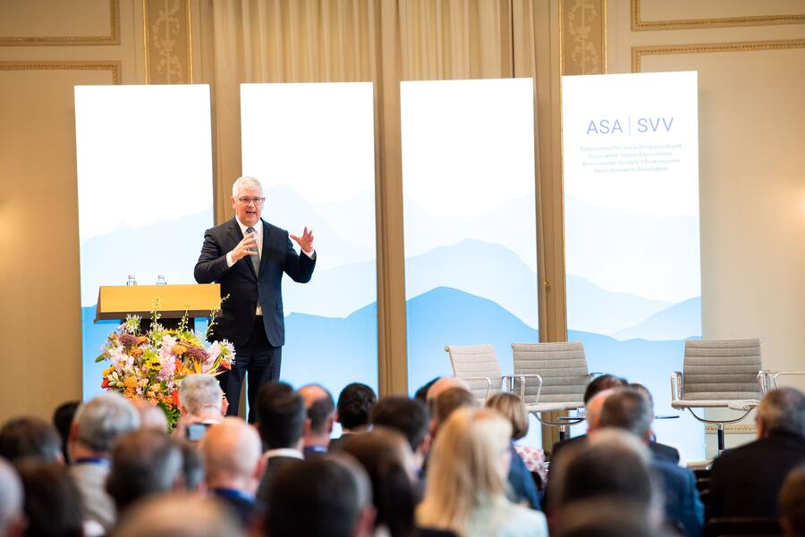 SVV-Direktor Stefan Mäder ruft am «Tag der Versicherer» zu mehr Eigenverantwortung auf: «Eigenverantwortung und Solidarität sind keine Gegensätze.»
