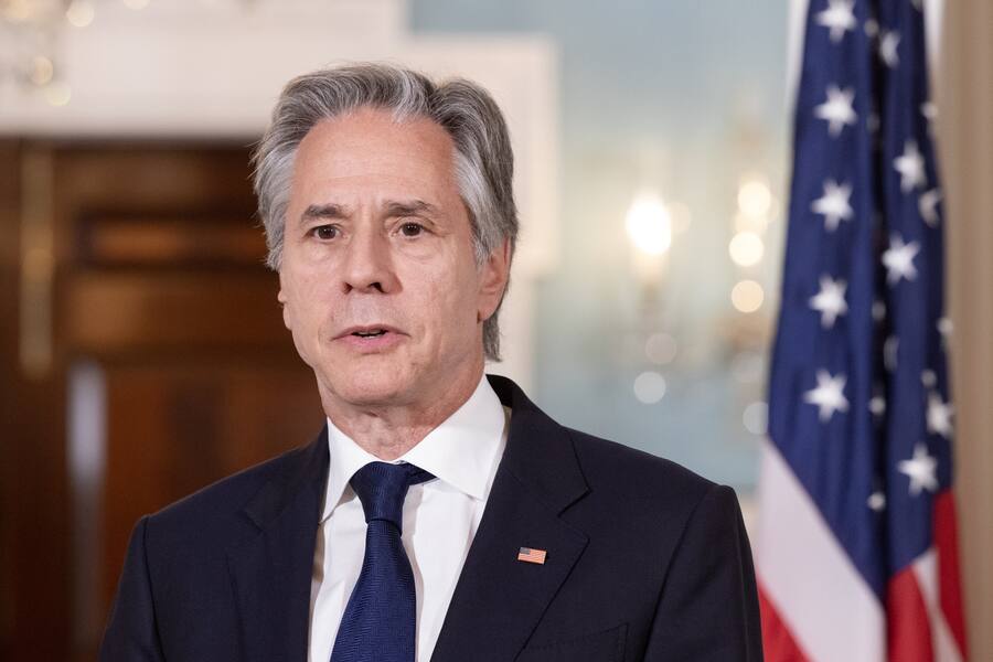 epa11484203 US Secretary of State Antony Blinken delivers remarks to members of the news media beside Mexican Foreign Secretary Alicia Barcena (not pictured), at the State Department in Washington, DC, USA, 17 July 2024. Blinken and Barcena met to discuss immigration and bilateral issues. EPA/MICHAEL REYNOLDS