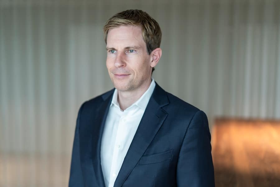 Roger Reist hebt hervor, wie wichtig der enge Austausch zwischen Unternehmen und ihrer Bank ist.