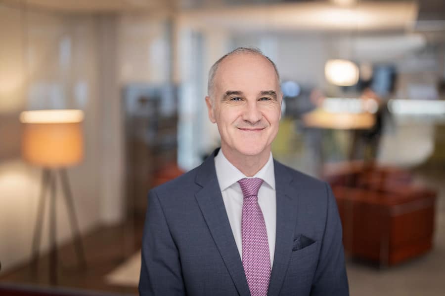 St. Gallen, Schweiz, 23. Februar 2024 - Matthias Geissbuehler, Raiffeisen Schweiz, Mitarbeiter Portrait.