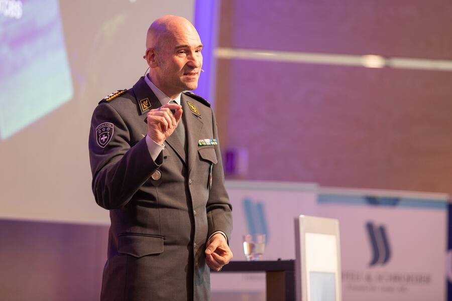 Sieht die Sicherheit durch Cyberkriminelle massiv bedroht: Thomas Süssli, der noch amtierende Schweizer Armeechef.