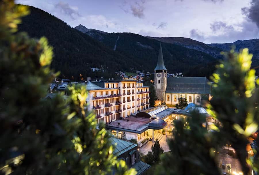 Der fast 140-jährige Zermatterhof richtet seine Küche neu aus.