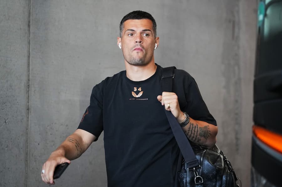 MAINZ, GERMANY - MAY 17: Granit Xhaka of Bayer 04 Leverkusen arrives at the stadium prior to the Bundesliga match between 1. FSV Mainz 05 and Bayer 04 Leverkusen at MEWA Arena on May 17, 2025 in Mainz, Germany. (Photo by Pau Barrena/Getty Images)