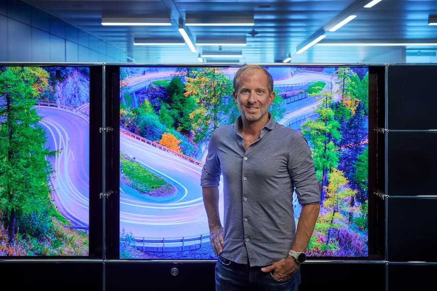 Im Interview spricht Reto Baschera über die Strategie seiner Firma im Bereich Elektromobilität und Ladeinfrastruktur.