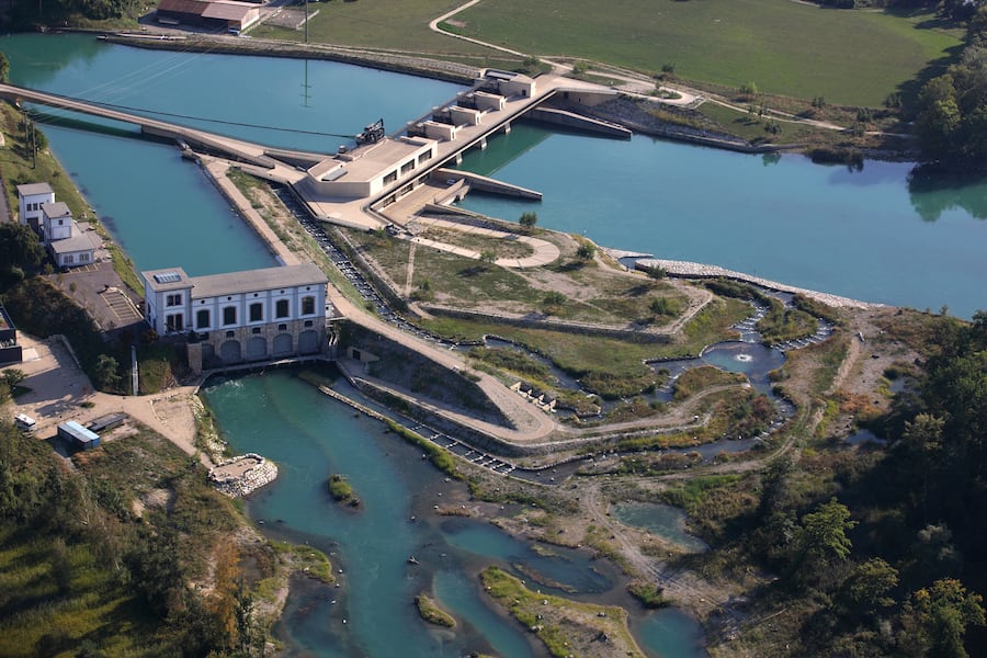 Wasserkraftwerk Hagneck Fischpass