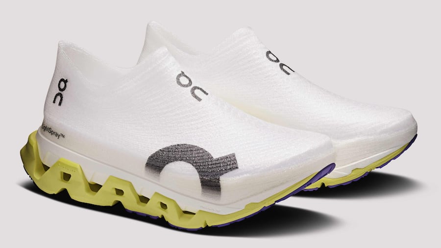 Der erste Schuh aus der neuen Fabrik in Südkorea: Der On Lightspray Cloudmonster 3 Hyper.