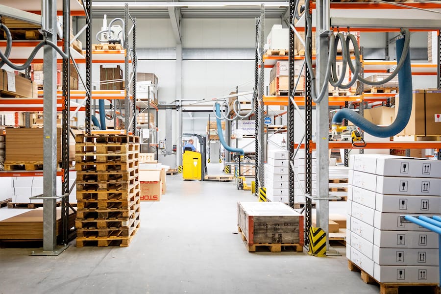 Roggwil Thurgau, Schweiz, 3. Mai 2018 - Christian Huber, CEO Keller Spiegelschraenke.